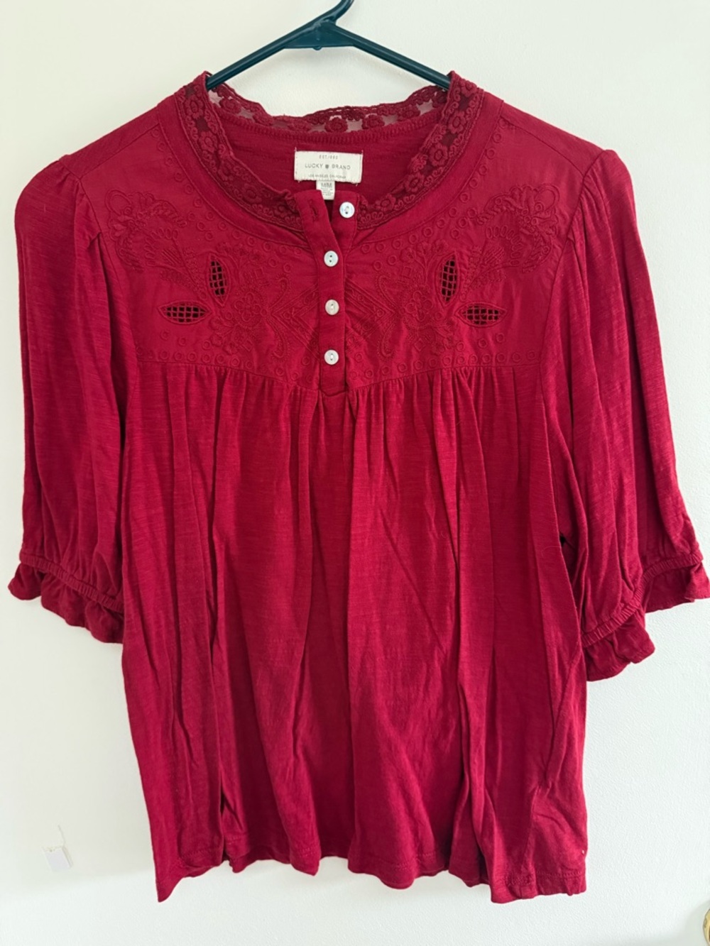 Lucky Brand Women's Raspberry Embroidered Peasant Blouse